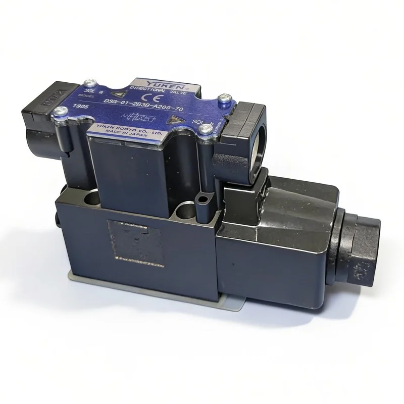 Электромагнитный клапан DSG-01-2B3B-A200 (оригинальный)